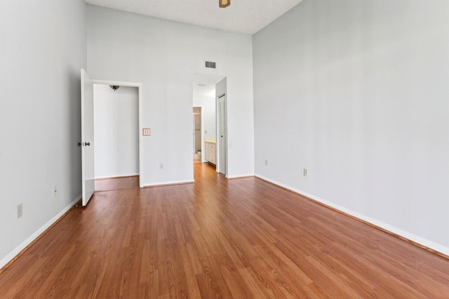APT-1125 - 7903 Willow Spring Dr, Condo with 2 bedrooms, 2 bathrooms and null parking in Lake Worth FL | Image 12