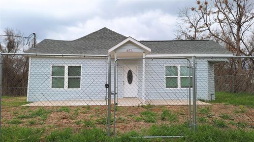 601 Armstrong, Snook, TX, 77878 | Card Image