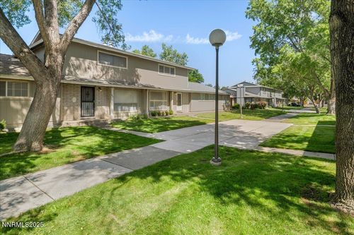 apt-2-850 Woodberry Dr, Sparks, NV, 89434-3995 | Card Image