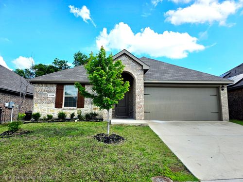 1215 Knoll Dr, Ennis, TX, 75119-1772 | Card Image