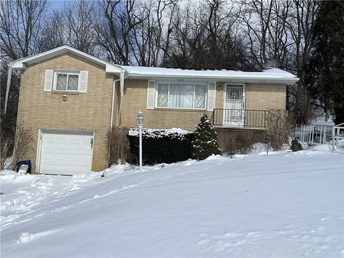 1209 Walnut St, N Versailles, PA, 15137-2106 | Card Image