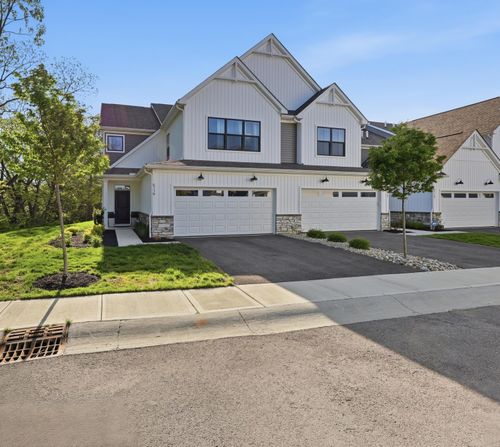 6118 Laurenslee Ln, Westerville, OH, 43081-4370 | Card Image