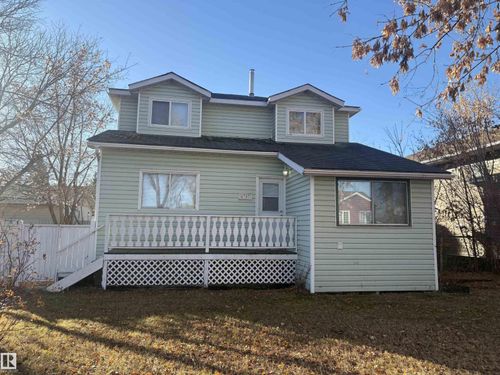 4707 47 Ave, Redwater, AB, T0A2W0 | Card Image