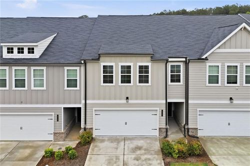 230 Point Place Dr, Loganville, GA, 30052-9803 | Card Image