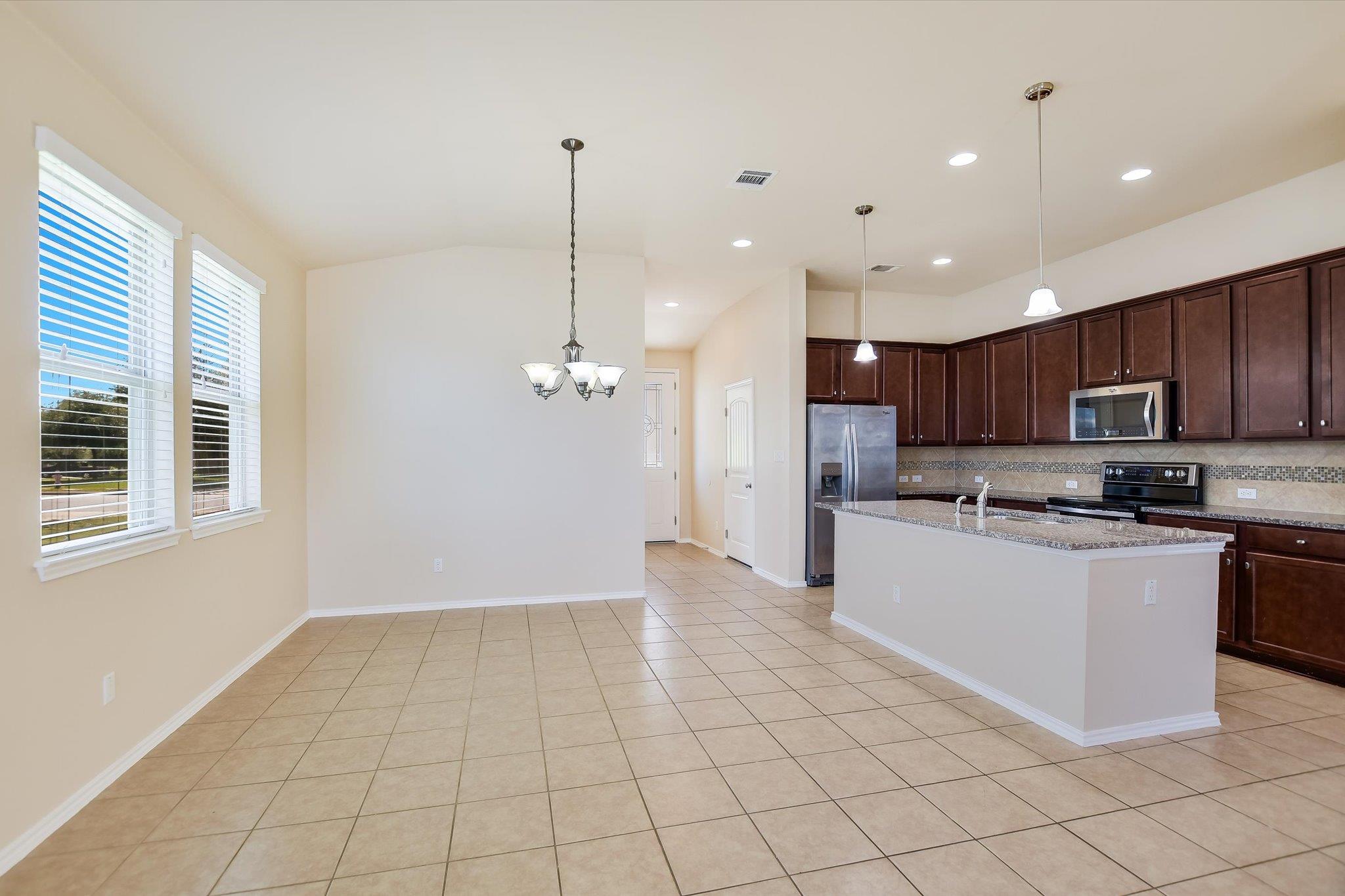 Residential Lease in Pflugerville 4