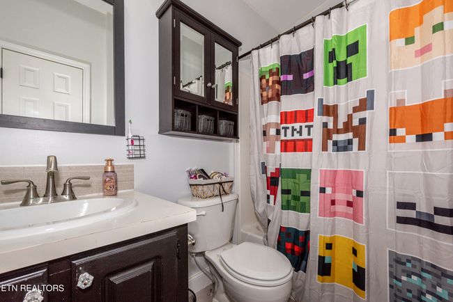 Bathroom #2 | Image 35