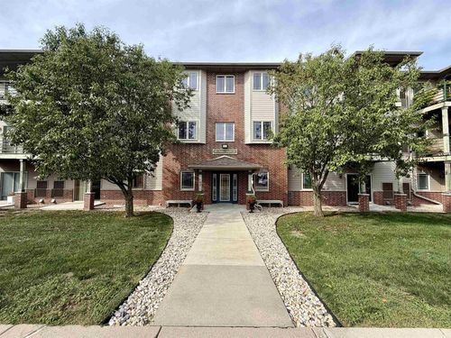 312-102 Prairie Heights Dr, Verona, WI, 53593-2226 | Card Image