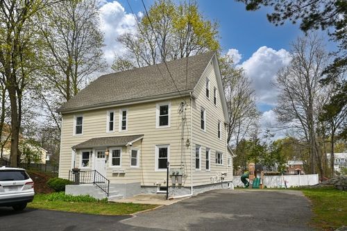 99-99 Park St, Stoneham, MA, 02180-3141 | Card Image