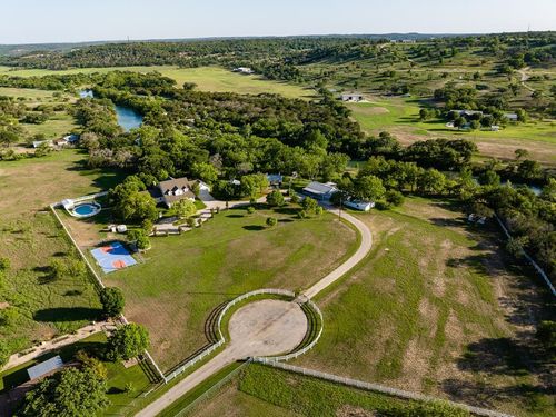 150 Dickey Rd, ingram, TX, 78025-5077 | Card Image