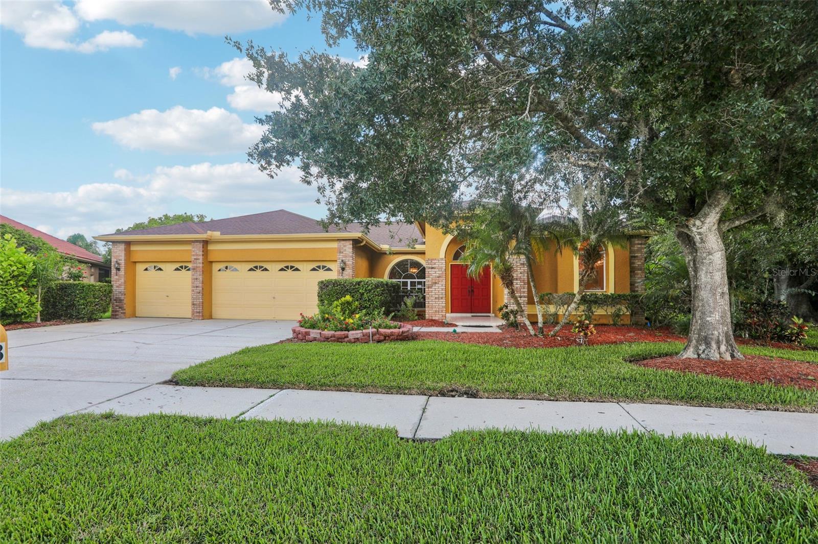 Eagle Trace Blvd, Palm Harbor, FL 34685