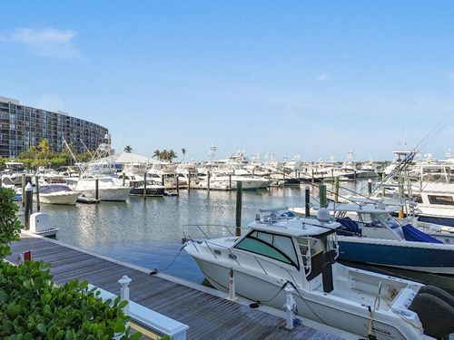 140-108 Lakeshore Dr, North Palm Beach, FL, 33408-3680 | Card Image