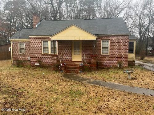 205 Maple St, Rich Square, NC, 27869-9530 | Card Image