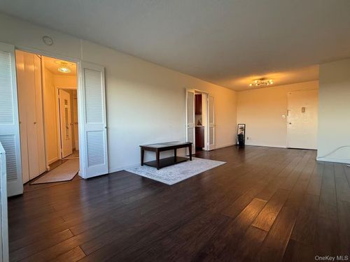 apt-17h-2 Bay Club Dr, Bayside, NY, 11360-2930 | Card Image