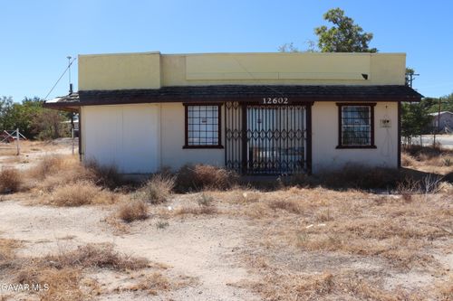 12602 Pearblossom Hwy, Pearblossom, CA, 93553-2004 | Card Image