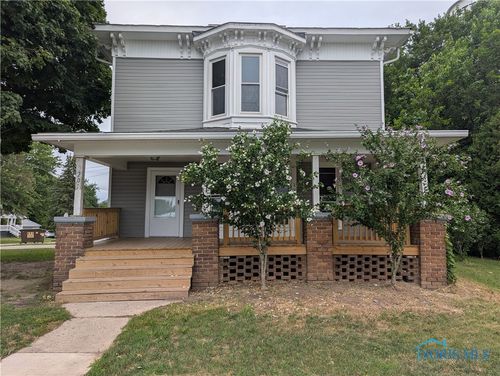 201 E Spring St, Fayette, OH, 43521-9476 | Card Image