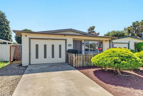 517 Tuttle Ave, Watsonville, CA, 95076 | Card Image