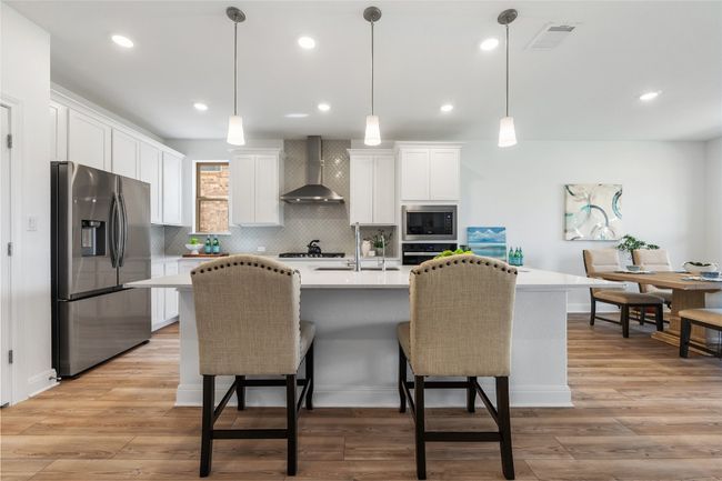 6605 Apache Plum Ln, House other with 4 bedrooms, 3 bathrooms and 6 parking in Spicewood TX | Image 8