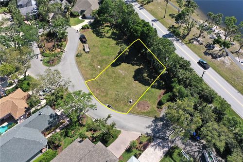 619 Bridgewater Ln Sw, Vero Beach, FL, 32962-7046 | Card Image