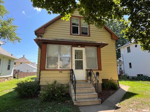 1842 4th St, Moline, IL, 61265-3734 | Card Image