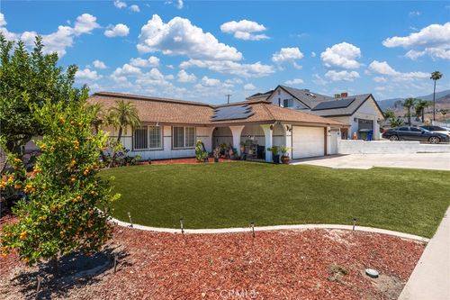 6070 Blythe Ave, Highland, CA, 92346 | Card Image