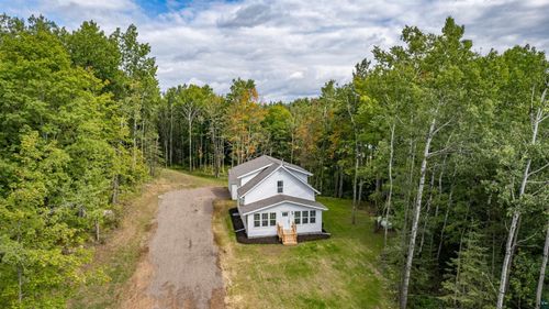3228 Lindahl Rd, Duluth, MN, 55810 | Card Image