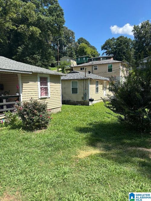1824 Ligon Ave, TARRANT, AL, 35217-3539 | Card Image