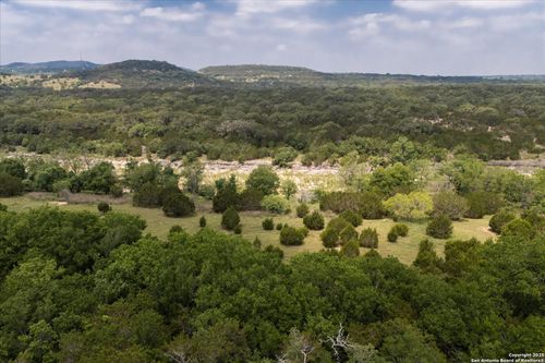 000 Oakridge Trl, Pipe Creek, TX, 78063 | Card Image