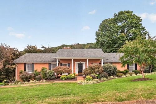 418 Fairway Dr, HARRISONBURG, VA, 22802-8705 | Card Image