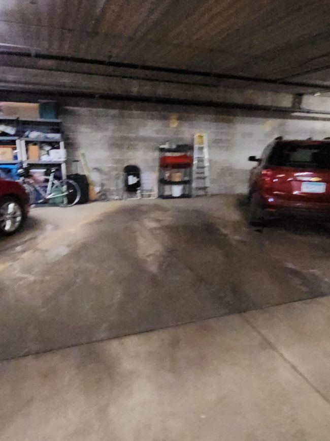 Garage stall.jpg | Image 24