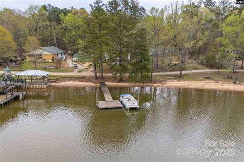2342 Beaver Creek Rd, Camden, SC, 29020-8438 | Card Image