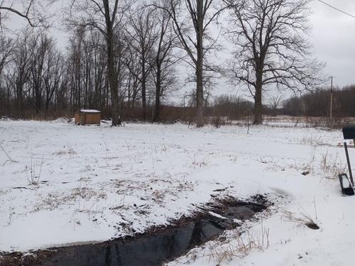 39961 47th Ave, Paw Paw, MI, 49079-9375 | Card Image