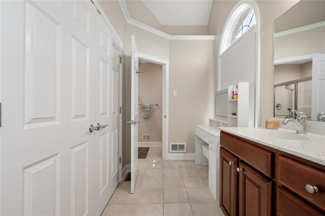 Private bath off 2nd floor bedroom | Image 22