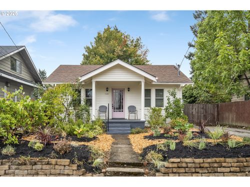 7228 N Villard Ave, Portland, OR, 97217-5877 | Card Image