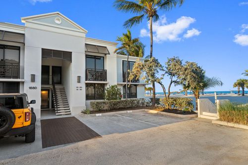 250-1680 S Ocean Ln, Fort Lauderdale, FL, 33316-3343 | Card Image