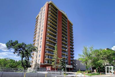 1105 - 10649 Saskatchewan Dr Nw, Condo with 2 bedrooms, 2 bathrooms and 1 parking in Edmonton AB | Image 1