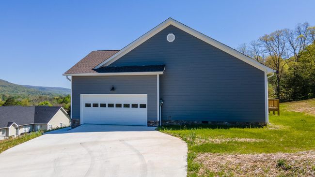 83 Fox Run Dr, House other with 3 bedrooms, 2 bathrooms and 2 parking in Dunlap TN | Image 6