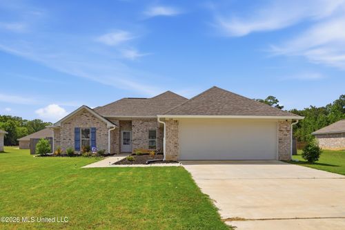 226 Jasmine Cove Cir, Brandon, MS, 39042-1102 | Card Image