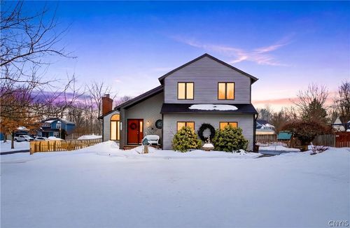 3291 Greenleafe Dr, Phoenix, NY, 13135-1538 | Card Image