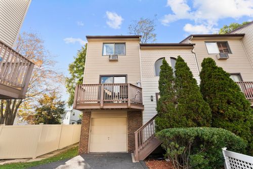 apt-11-60 Lawn Ave, Stamford, CT, 06902-4126 | Card Image