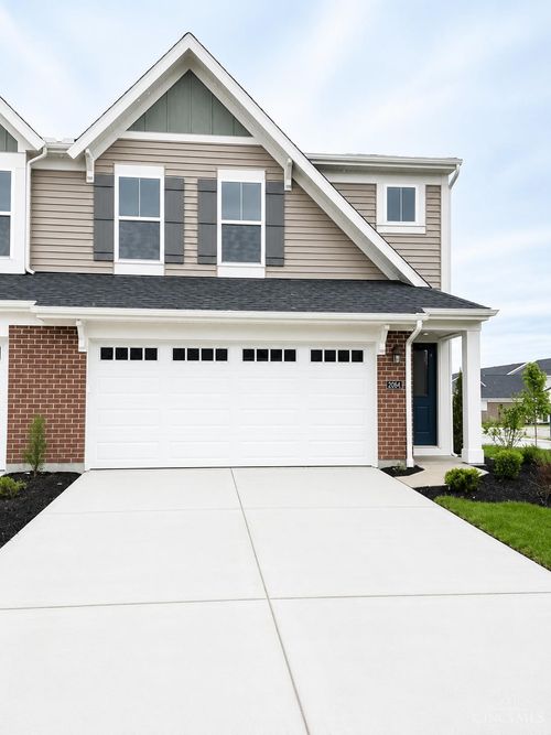 2064 Sunflower Pl, Batavia, OH, 45103-1726 | Card Image