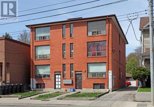 basement-198 Coxwell Avenue, Toronto (Greenwood-Coxwell), ON, M3L3B2 | Card Image