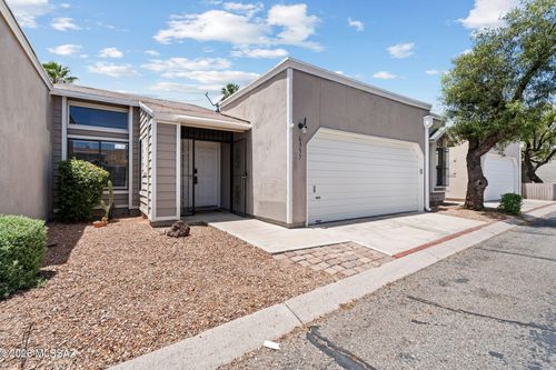 6357 N Willowbrook Drive, Tucson, AZ, 85704 | Card Image