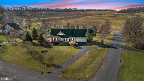 14 Daufuskie Ln, INWOOD, WV, 25428-4125 | Card Image