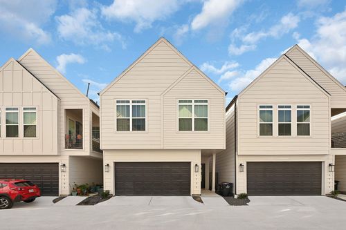 5733 White Magnolia St, Houston, TX, 77091-1636 | Card Image