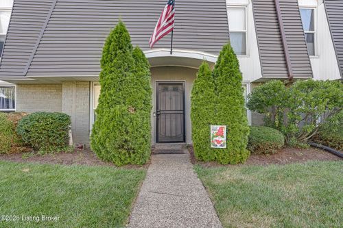 602 La Fontenay Ct, Louisville, KY, 40223-3006 | Card Image