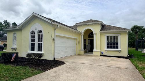 660 Tupelo Cir, DAVENPORT, FL, 33897-9584 | Card Image