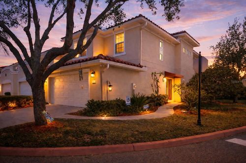 208 Valencia Cir, ST PETERSBURG, FL, 33716-1214 | Card Image