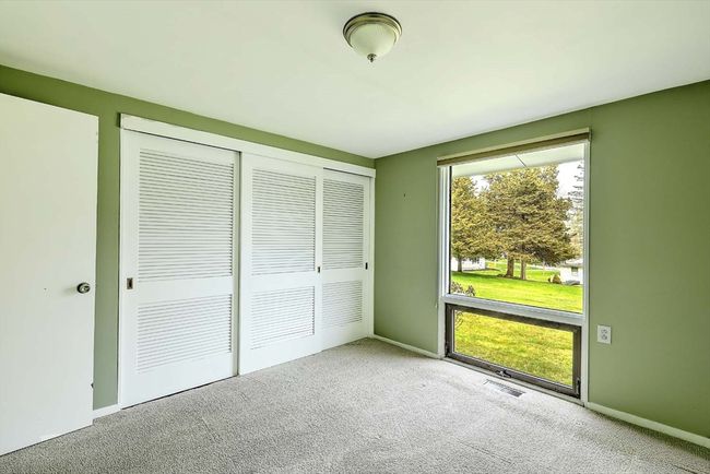622 Pike Ave, House other with 3 bedrooms, 2 bathrooms and 4 parking in Attleboro MA | Image 28
