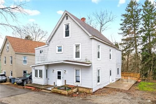 15 Montour St, Canonsburg, PA, 15317-5635 | Card Image