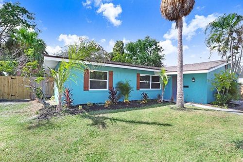 5032 Chancellor St Ne, SAINT PETERSBURG, FL, 33703-3300 | Card Image